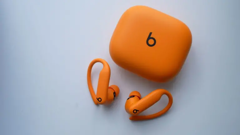 Apple Powerbeats Pro 2 için Yeni Ürün Yazılımı Yayınladı